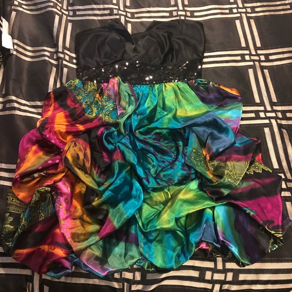 Studio Y Dresses & Skirts - Studio Y Multicolor Strapless Dress